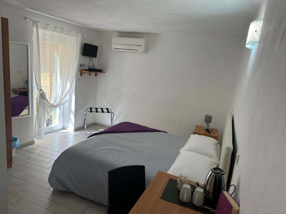 Mare Dentro Hotel Riomaggiore Bagian luar foto